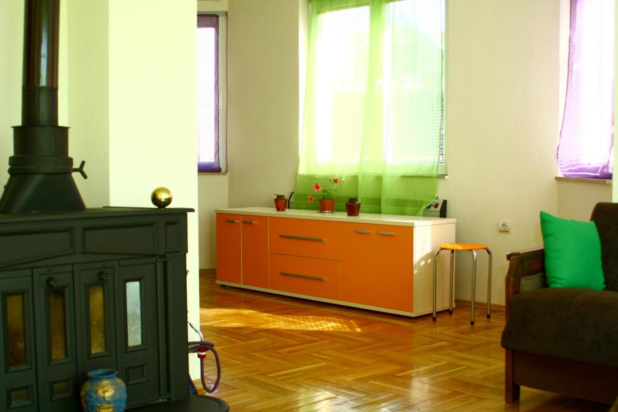 Goldy Hostel Bitola Exterior foto